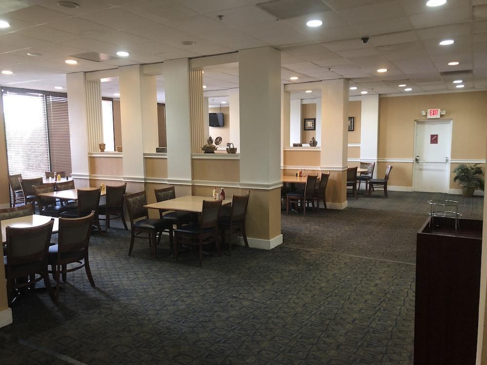 Wyndham Garden Atlanta Airport Otel College Park Dış mekan fotoğraf